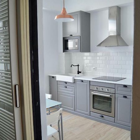 Apartamento Completamente Equipado En Ferrol. Apartment Exterior photo