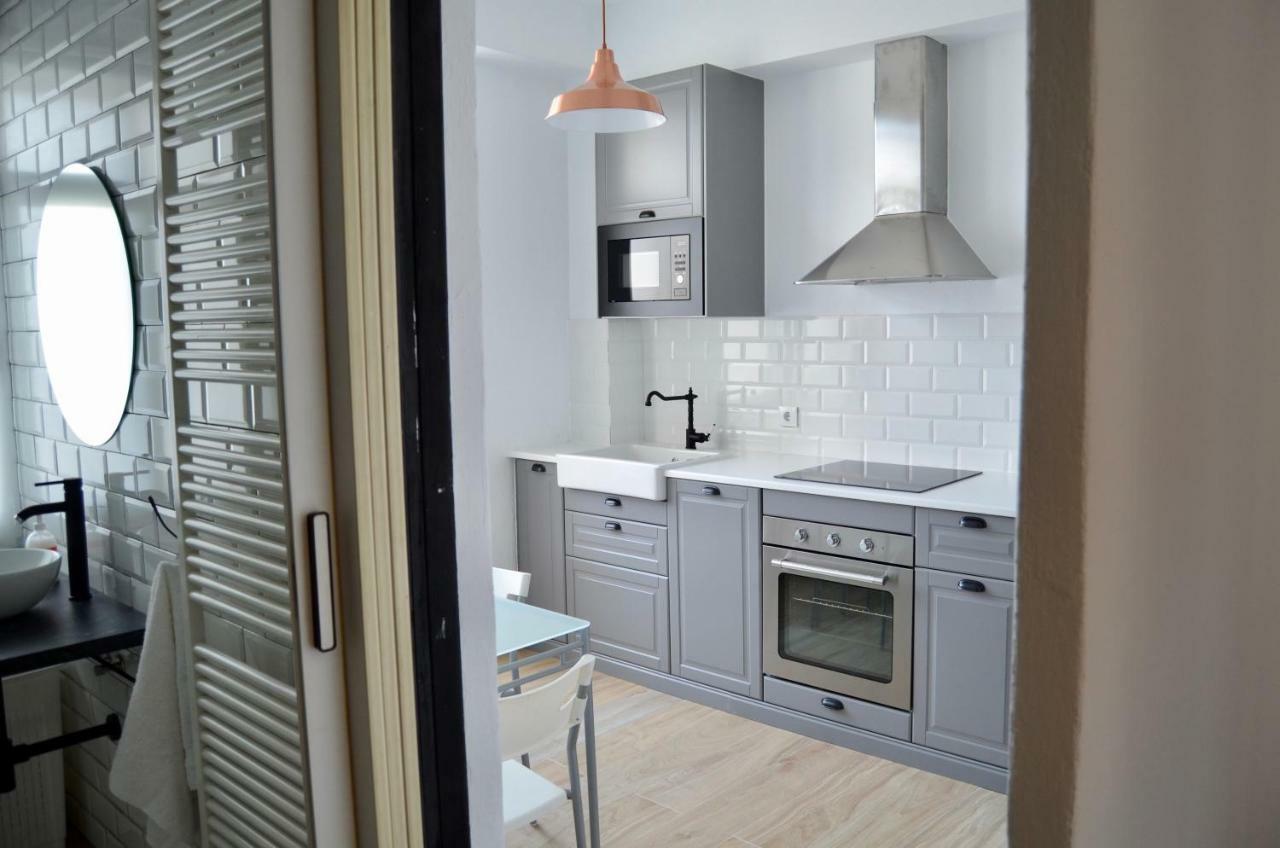 Apartamento Completamente Equipado En Ferrol. Apartment Exterior photo