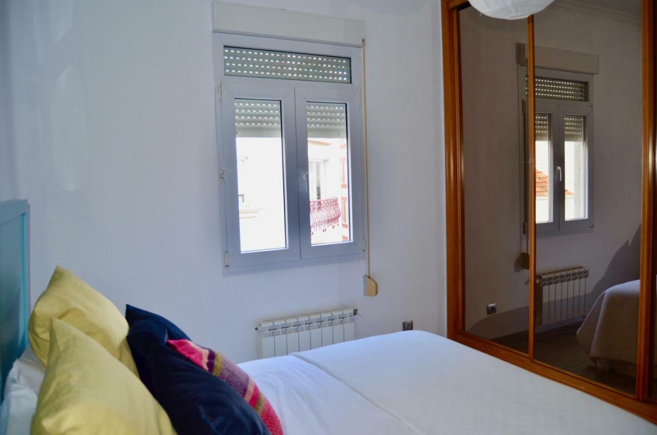 Apartamento Completamente Equipado En Ferrol. Apartment Exterior photo
